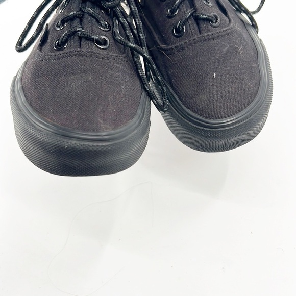 Vans Lace Up Studded Black Sneakers size 5 - Picture 6 of 10